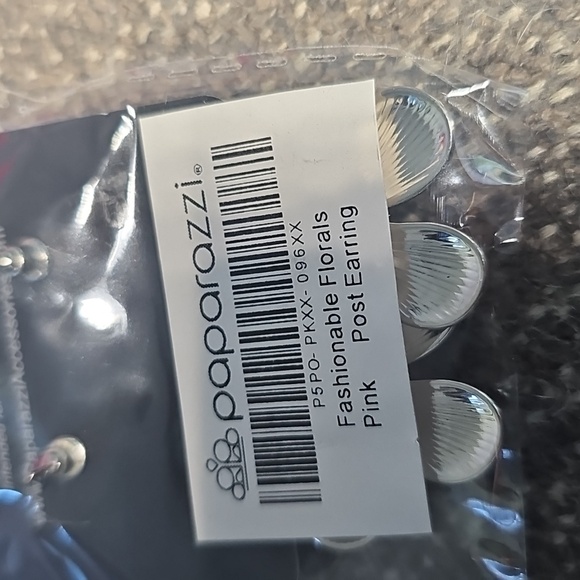 Fashionable Florals Pink Post Earrings Orange *Vintage* - Picture 4 of 4